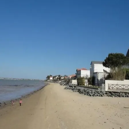 빌라 Les Bains 1 론세레뱅